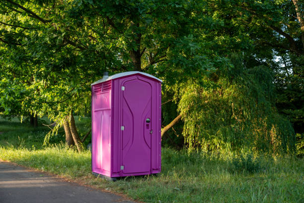 Best Portable restroom trailer rental  in Glenarden, MD